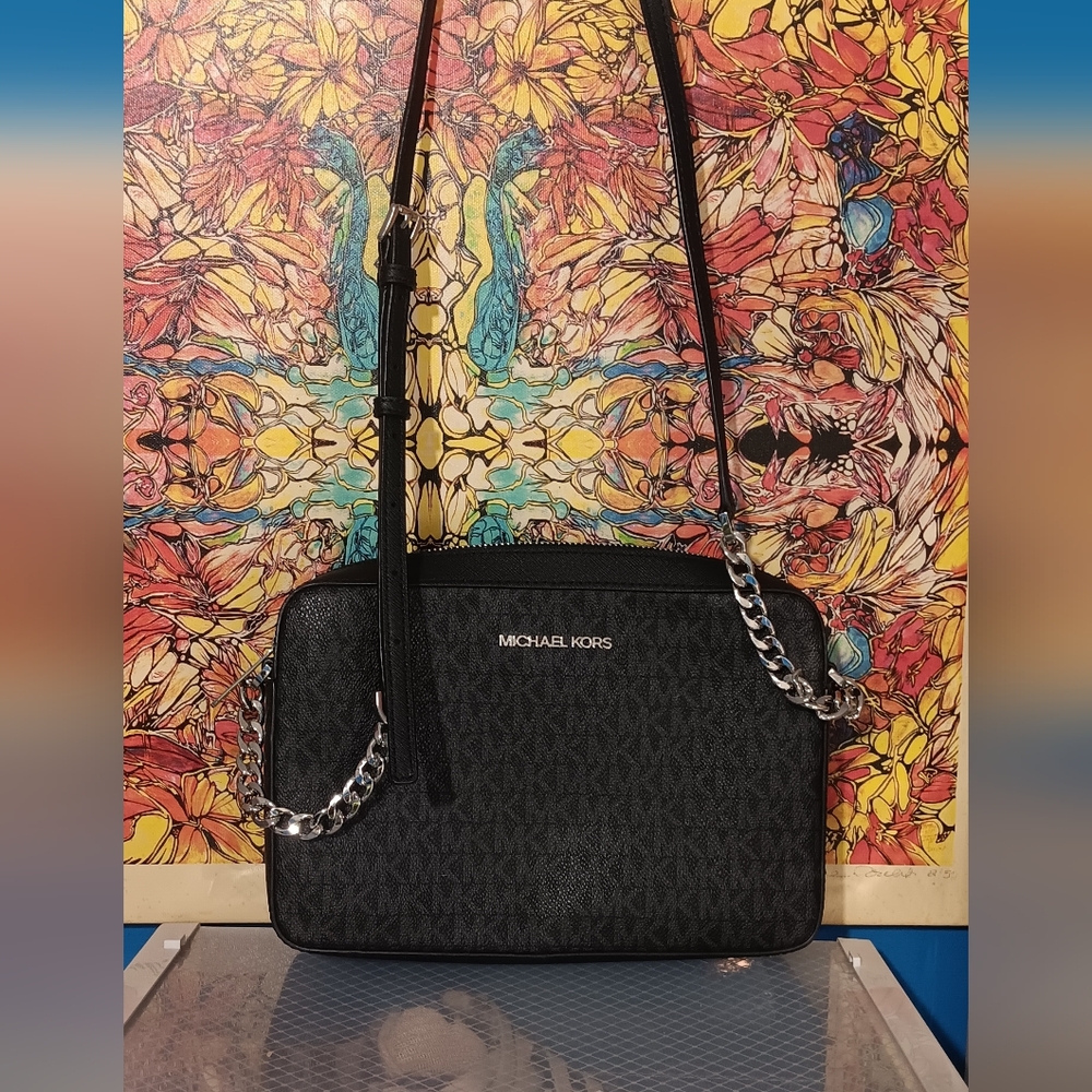 Michael Kors Black Signature Crossbody Bag with Chain Strap